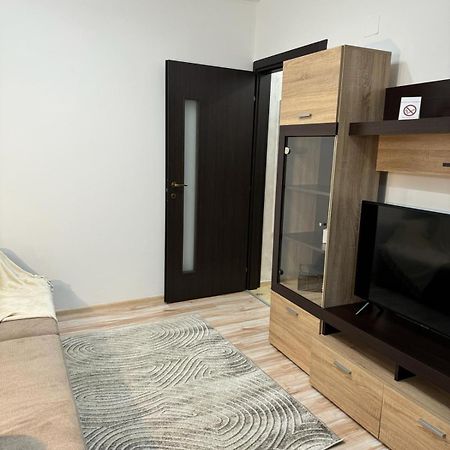 Luxury Young Residence Ясси Екстер'єр фото