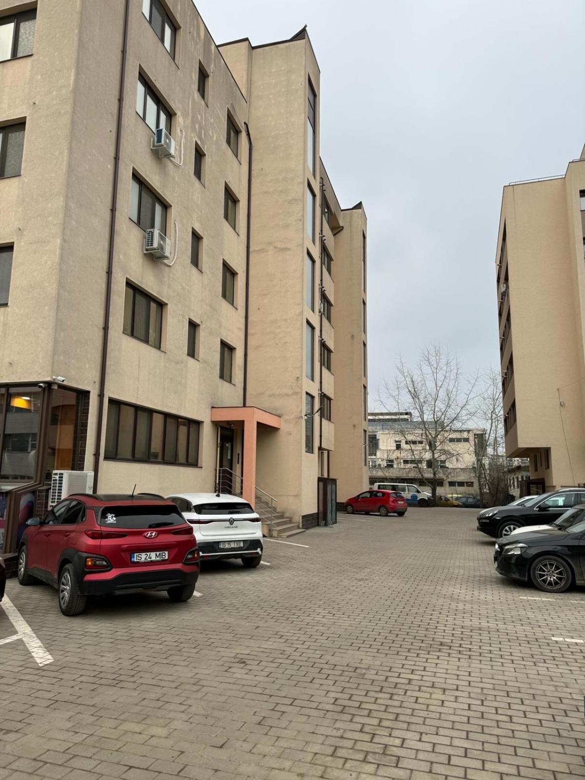 Luxury Young Residence Ясси Екстер'єр фото